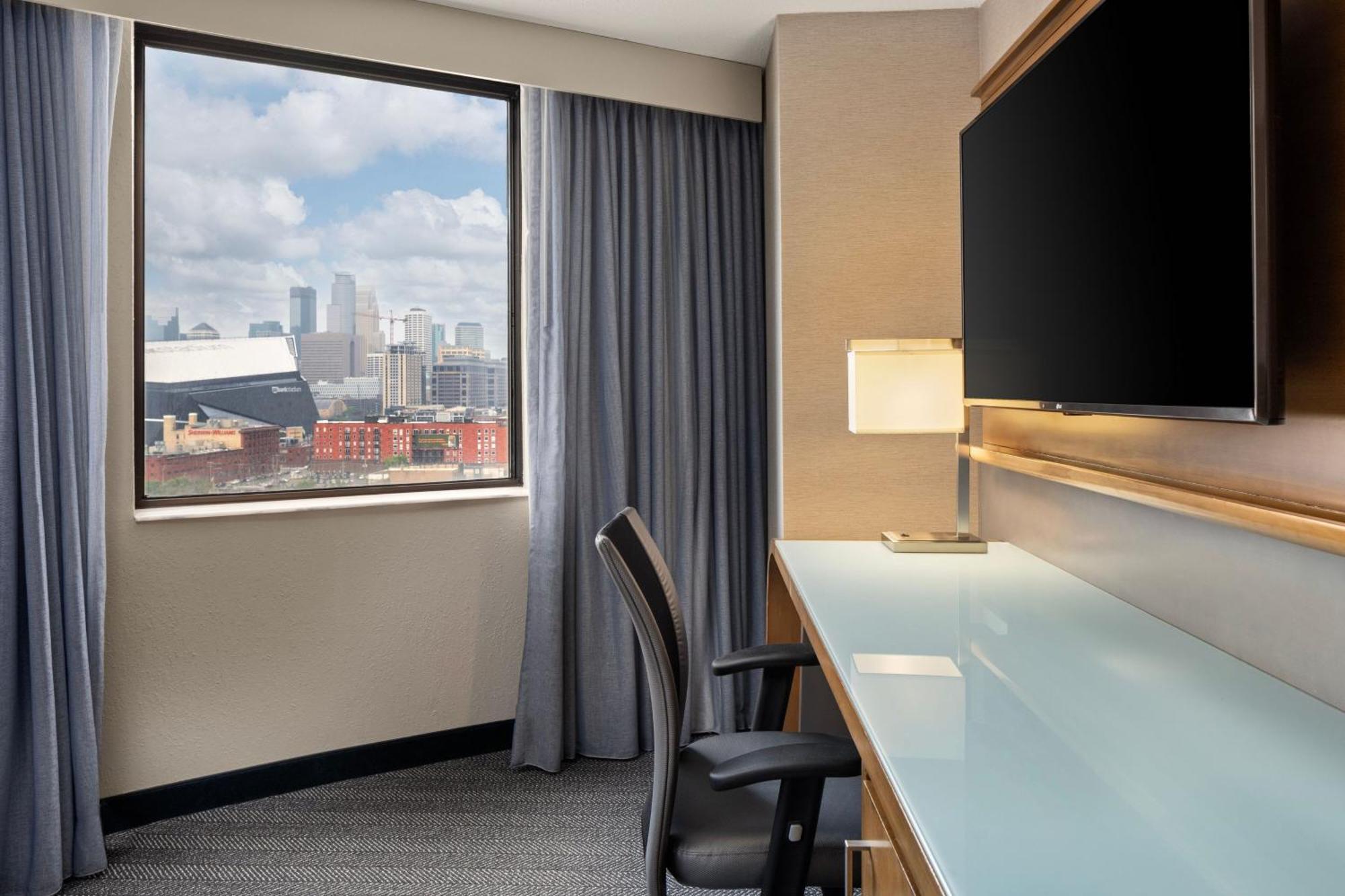 คอร์ตยาร์ด มินนิอาโพลิส ดาวน์ทาวน์ Hotel มินนีแอโพลิส ภายนอก รูปภาพ